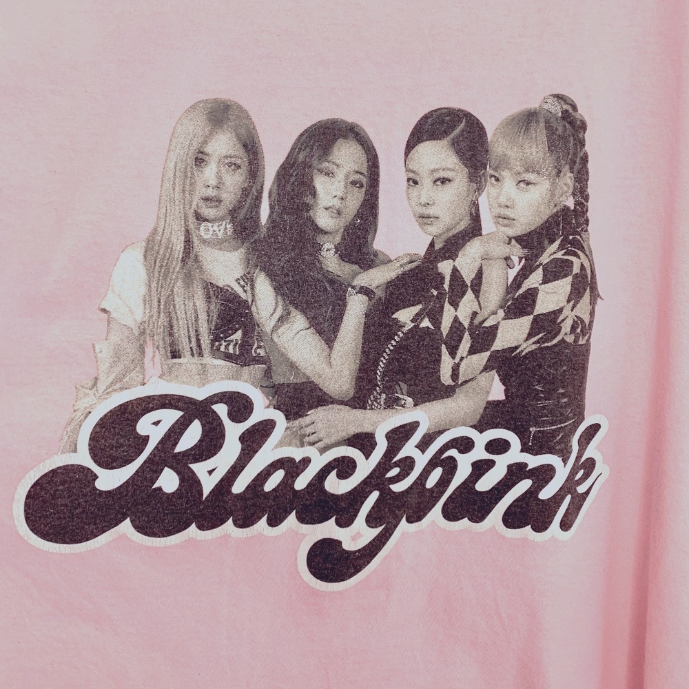 Blackpink Short Sleeve T-shirt Size XL Light Pink